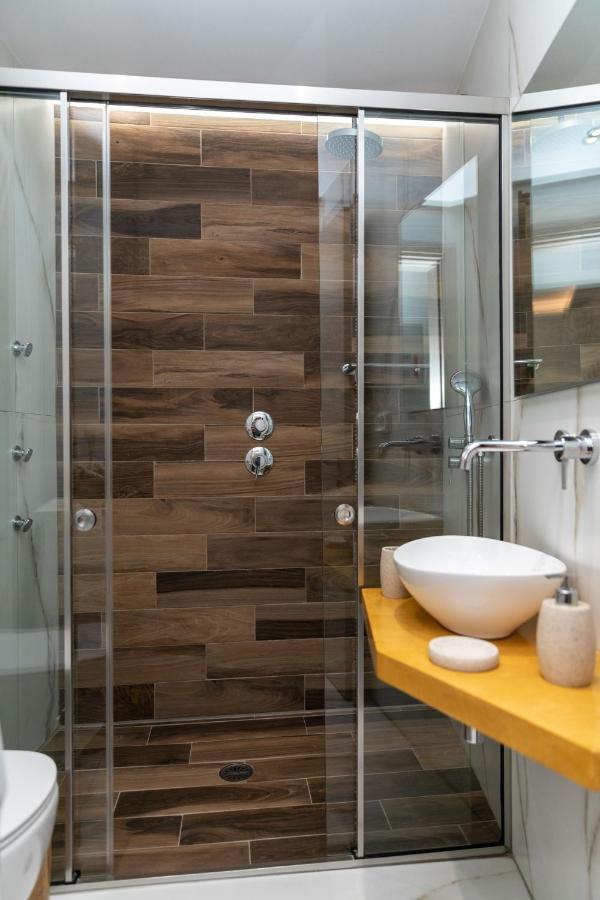 100 Steps - Harmony Apartment Naxos City Екстериор снимка