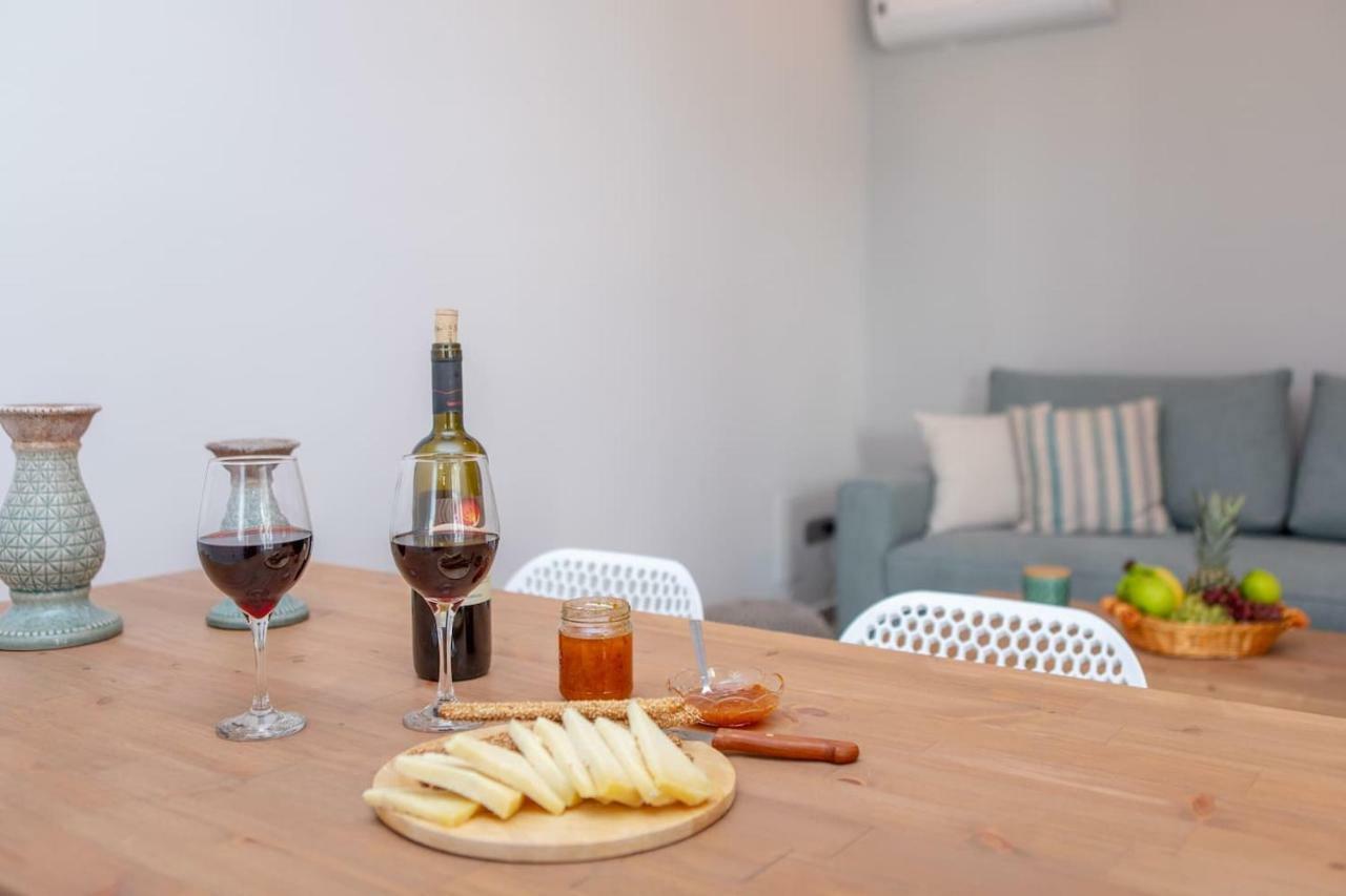 100 Steps - Harmony Apartment Naxos City Екстериор снимка