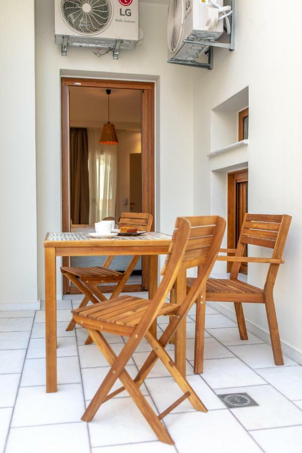 100 Steps - Harmony Apartment Naxos City Екстериор снимка